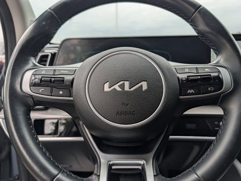 Used 2023 Kia Sportage EX FWD image 27