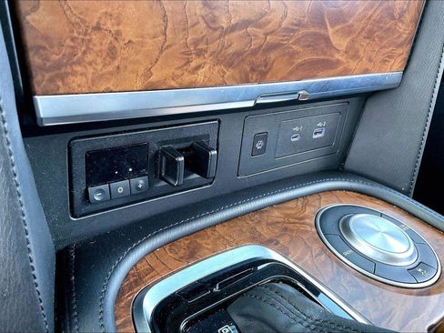Certified 2023 Nissan Armada SL w/ Captain's Chairs Package RWD image 33
