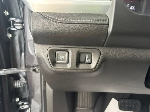 Used 2018 GMC Acadia SLE w/ Driver Alert Package I AWD/4WD image 15