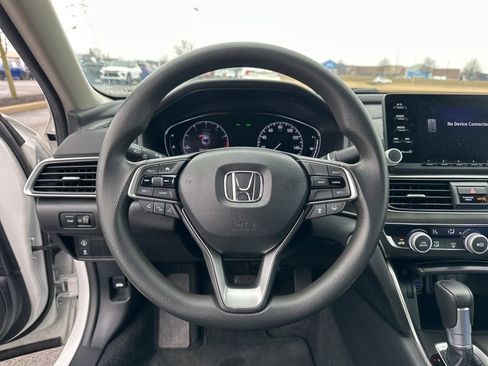 Used 2020 Honda Accord LX image 18