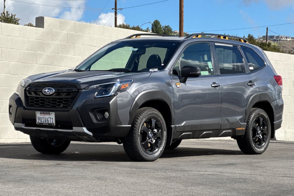 Used 2025 Subaru Forester Wilderness AWD/4WD image 13