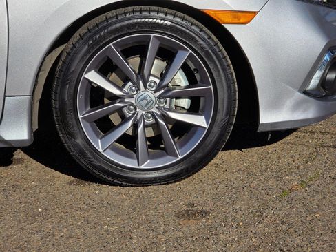 Used 2019 Honda Civic EX image 29