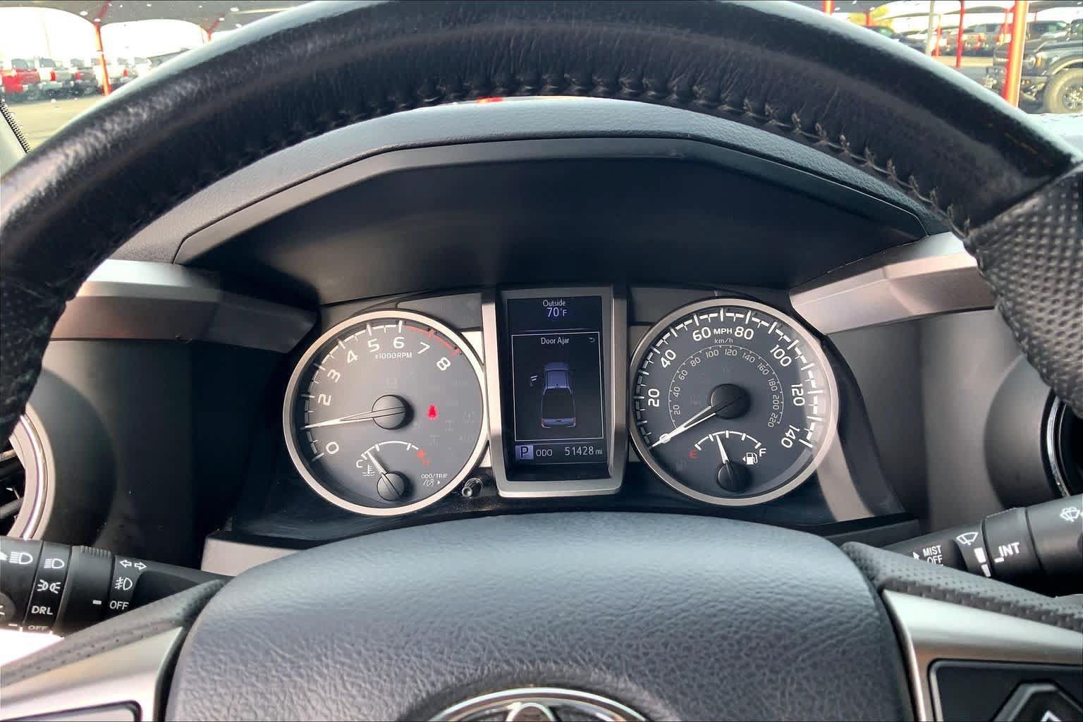 Used 2019 Toyota Tacoma SR5 AWD/4WD image 26