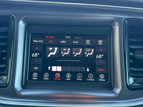 Used 2018 Dodge Challenger SXT w/ Driver Convenience Group image 31