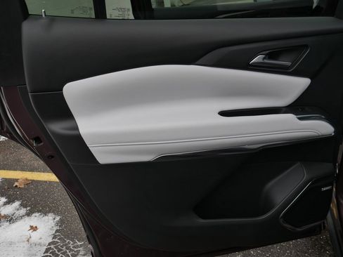 New 2026 Chevrolet Traverse High Country image 35