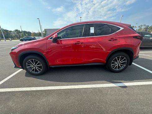 Used 2025 Lexus NX 250 FWD w/ Accessory Package (K3) image 4