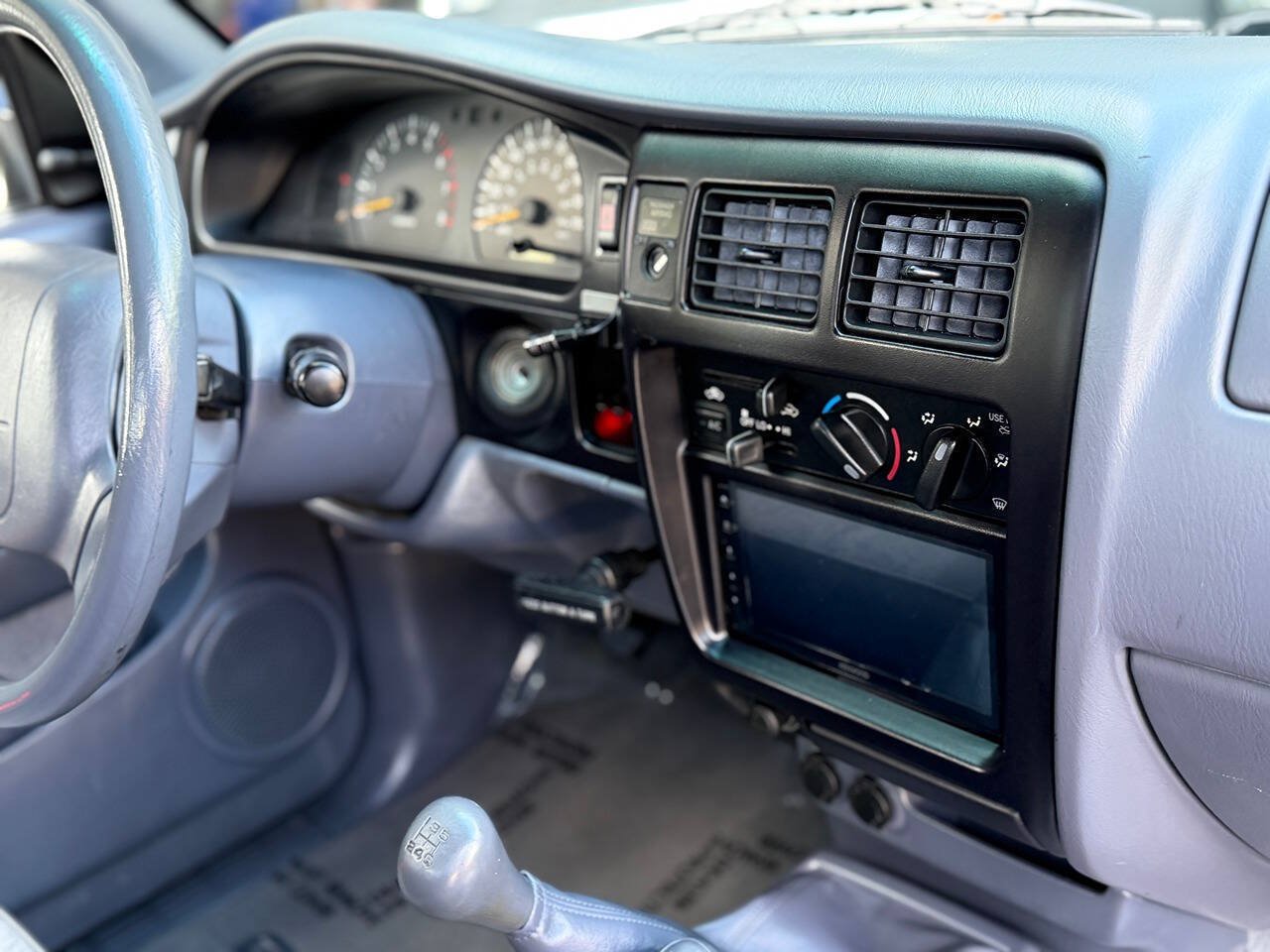 Used 2000 Toyota Tacoma 4x4 Xtracab image 56