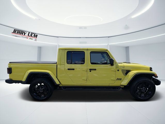 Certified 2024 Jeep Gladiator Sport AWD/4WD image 2