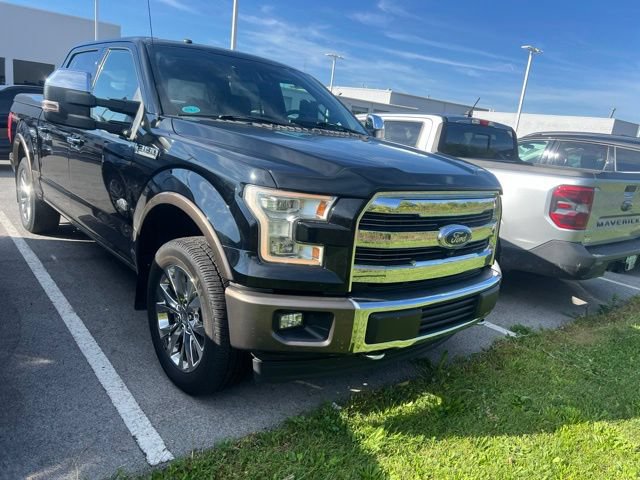 Used 2017 Ford F150 King Ranch w/ Equipment Group 601A Luxury AWD/4WD image 4