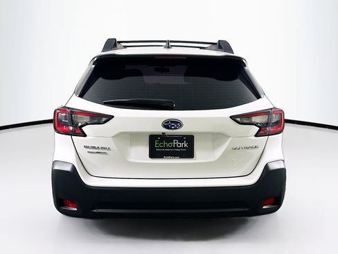 Used 2024 Subaru Outback image 7