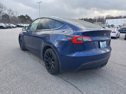 Used 2021 Tesla Model Y Long Range image 4