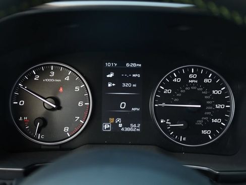 Certified 2024 Subaru Outback Onyx Edition AWD/4WD image 11