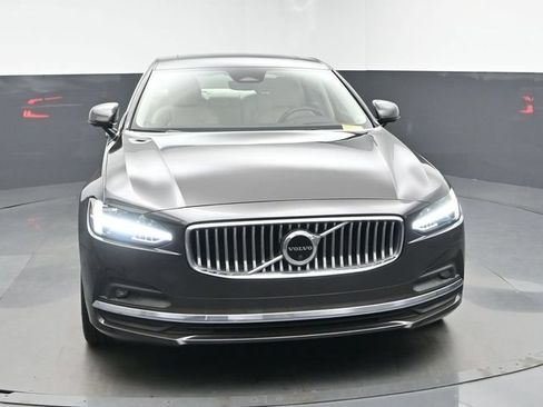 Used 2023 Volvo S90 B6 Ultimate w/ Protection Package Premier AWD/4WD image 2