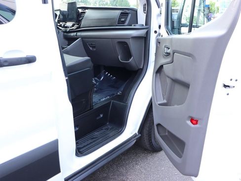 Used 2026 Ford Transit 350 XLT RWD image 14