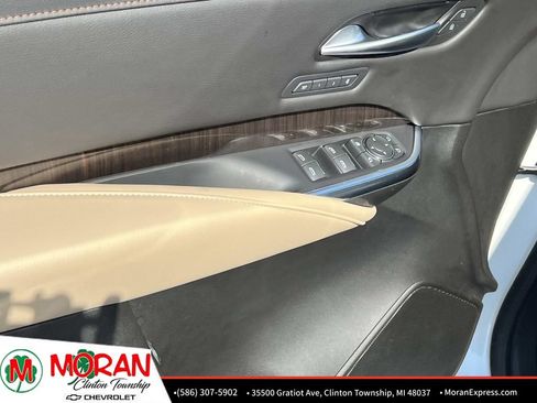 Used 2024 Cadillac XT4 Premium Luxury w/ Cold Weather Package FWD image 16