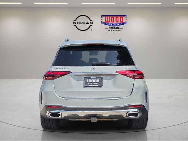 Used 2025 Mercedes-Benz GLE 450e 4MATIC image 3