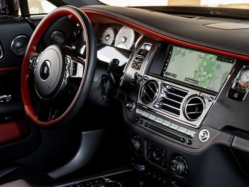 Certified 2019 Rolls-Royce Dawn image 15