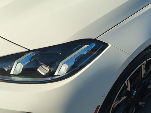 Used 2025 BMW 228i xDrive w/ Technology Package image 6