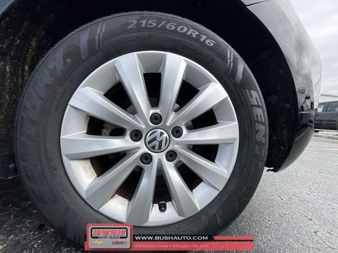 Used 2015 Volkswagen Beetle 1.8T image 29