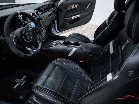 Used 2020 Ford Mustang Shelby GT500 w/ Technology Package image 47
