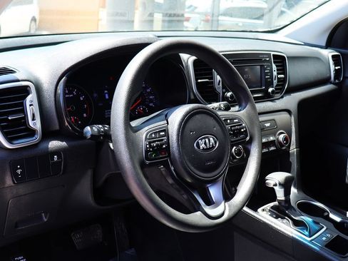 Used 2019 Kia Sportage LX FWD image 38
