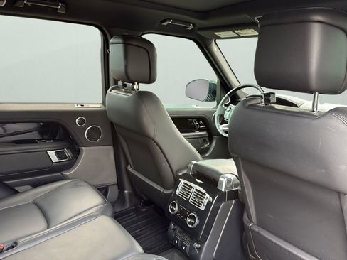 Used 2019 Land Rover Range Rover AWD/4WD image 25