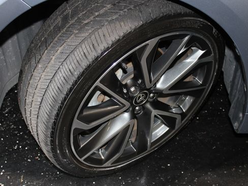 Used 2021 Toyota Corolla SE FWD image 34