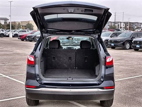 Used 2021 Chevrolet Equinox LT w/ Driver Convenience Package image 35