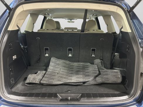 Used 2022 Subaru Ascent Premium w/ Convenience Package image 10
