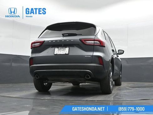 Used 2025 Ford Escape ST-Line AWD/4WD image 35