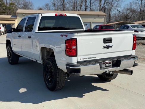 Used 2018 Chevrolet Silverado 2500 W/T w/ WT Convenience Package image 9