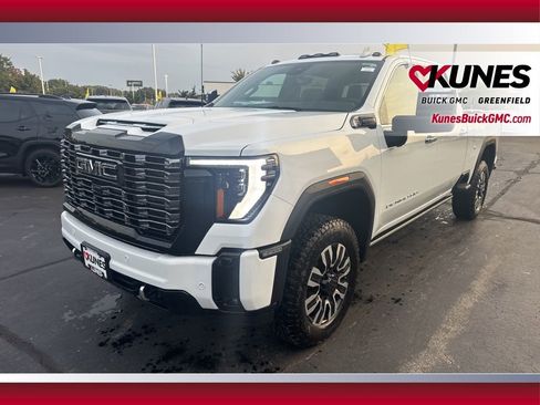 New 2025 GMC Sierra 3500 Denali Ultimate image 5