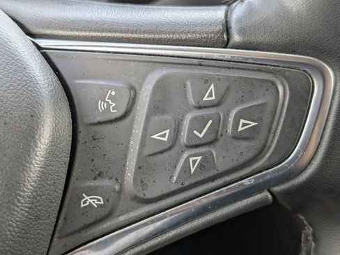 Used 2024 Chevrolet Equinox LT FWD image 18
