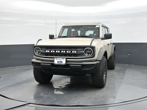 Used 2025 Ford Bronco 4-Door w/ Sasquatch Package image 17