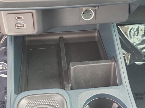 Certified 2024 Ford Maverick XL image 29