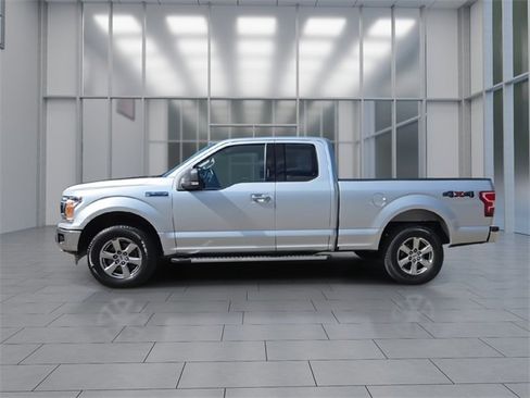 Used 2018 Ford F150 XLT w/ Equipment Group 302A Luxury image 5
