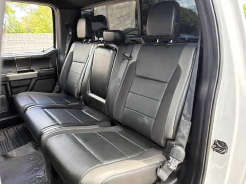 Used 2019 Ford F150 Raptor w/ Equipment Group 802A Luxury AWD/4WD image 28