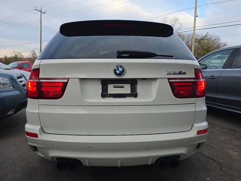 Used 2011 BMW X5 M image 13