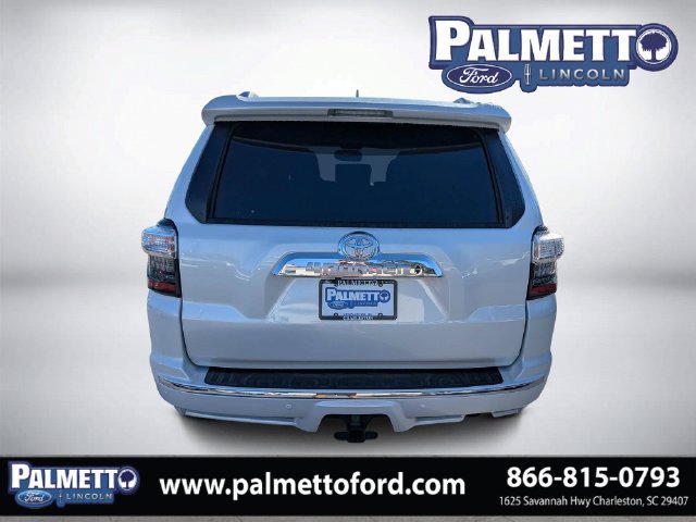 Used 2024 Toyota 4Runner Limited AWD/4WD image 4
