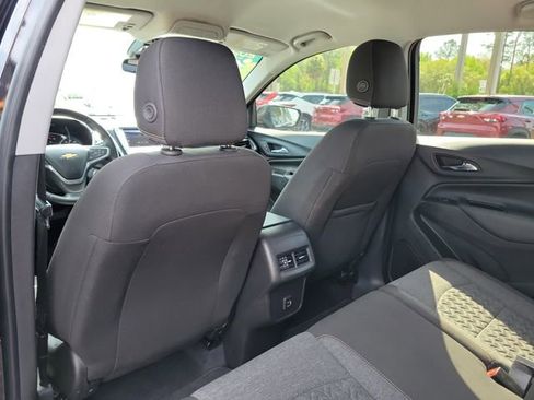 Certified 2023 Chevrolet Equinox LT w/ Driver Convenience Package image 11