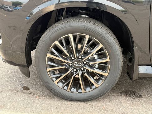New 2026 INFINITI QX80 Autograph AWD/4WD image 10