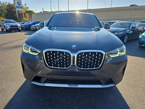 Used 2024 BMW X4 xDrive30i image 2
