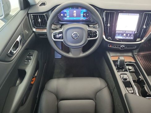 New 2026 Volvo V60 B5 Cross Country Plus w/ Protection Package Premier image 17