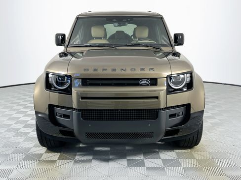 Used 2026 Land Rover Defender 110 X-Dynamic SE AWD/4WD image 2