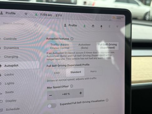 Used 2018 Tesla Model 3 Long Range image 14