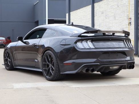 Used 2020 Ford Mustang GT Premium w/ GT Performance Package RWD image 3
