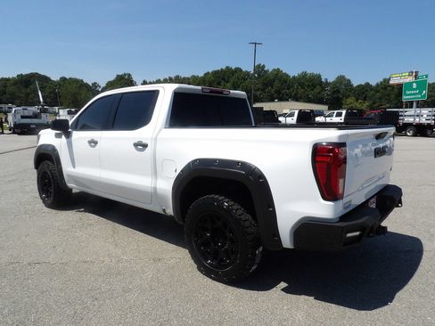 Used 2024 GMC Sierra 1500 Pro w/ Pro Value Package AWD/4WD image 4