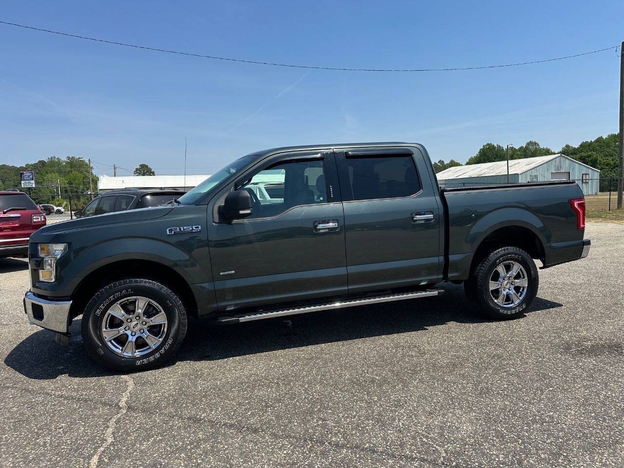 Used 2015 Ford F150 XLT w/ Equipment Group 301A Mid AWD/4WD image 19