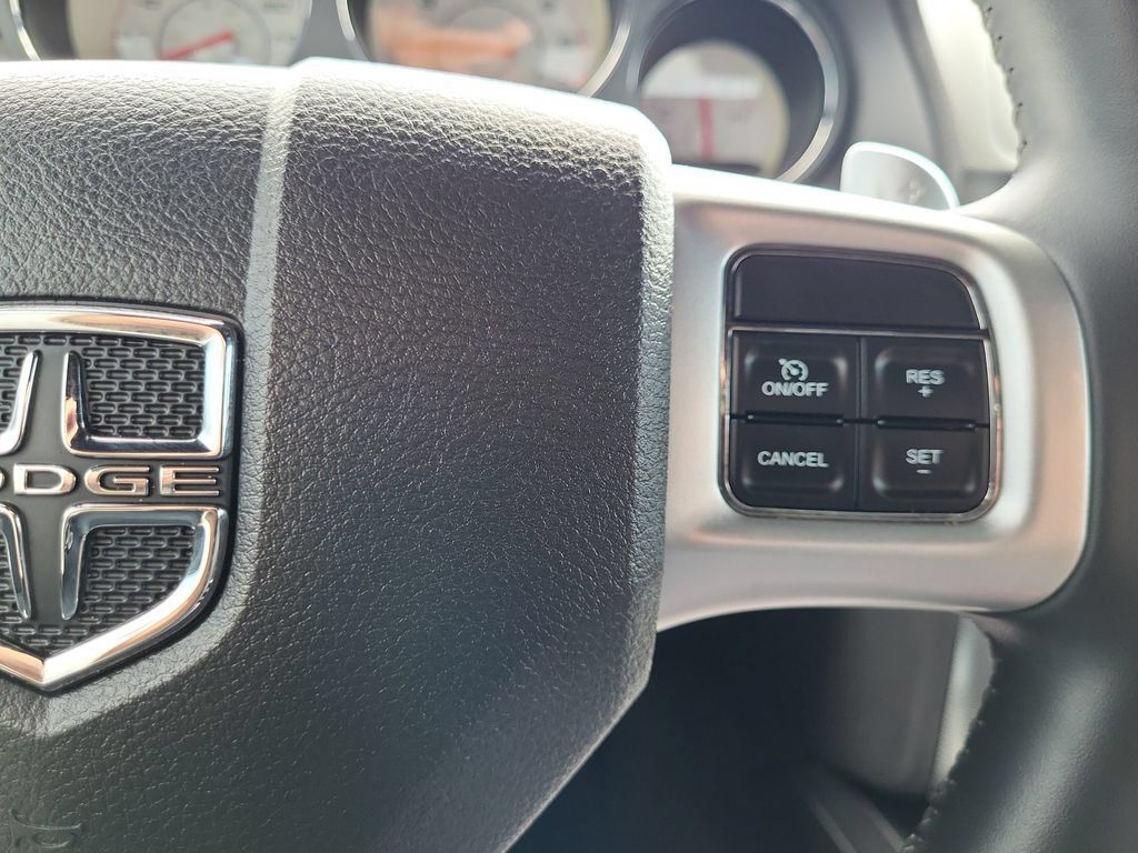 Used 2013 Dodge Challenger R/T Plus RWD image 24