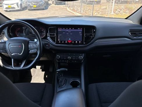 Used 2025 Dodge Durango GT AWD/4WD image 8